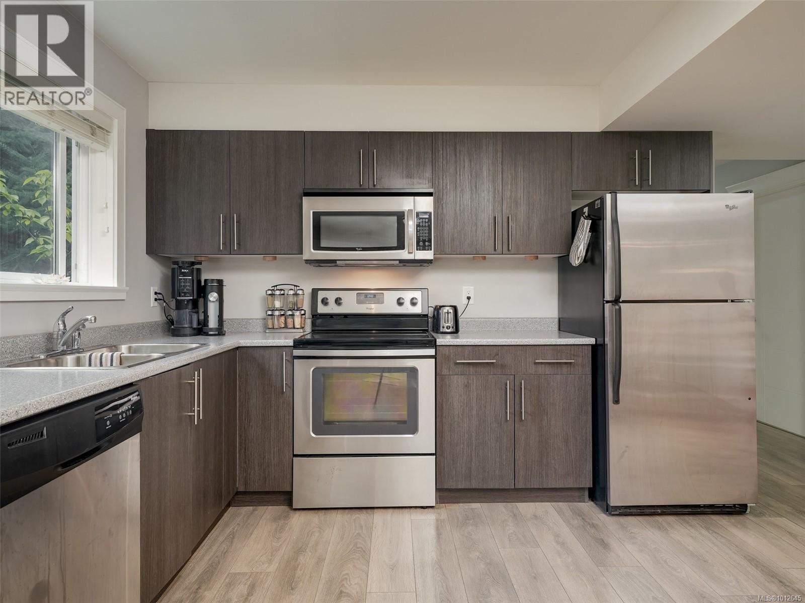  2606 Midnight Place, Langford