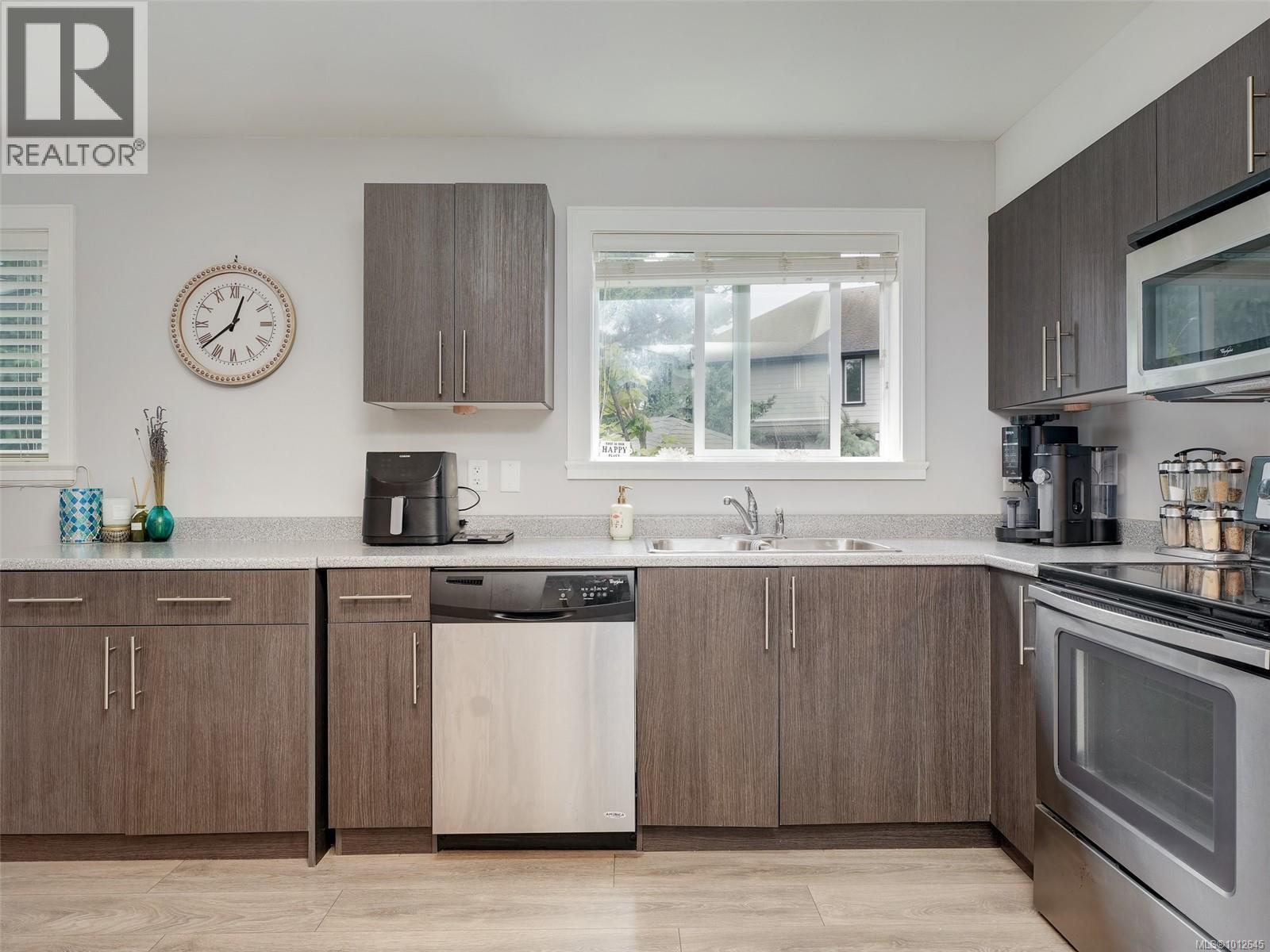  2606 Midnight Place, Langford