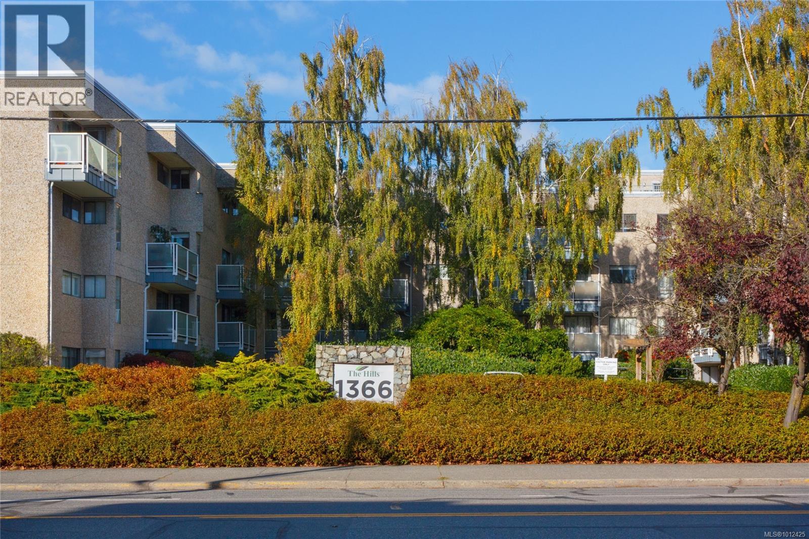 Photo 26 of 107 1366 Hillside Ave, Victoria BC
