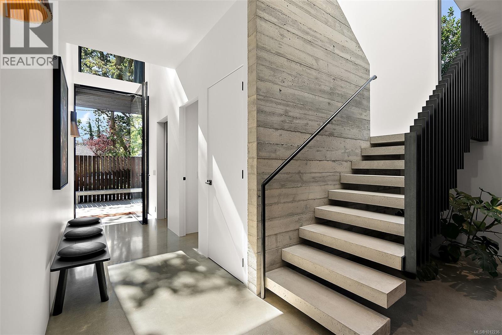  862 Somenos Street, Victoria