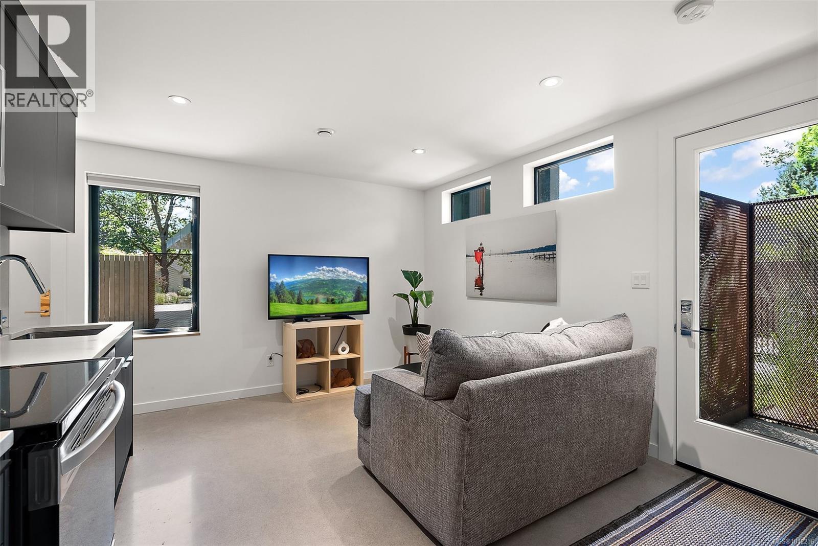  862 Somenos Street, Victoria