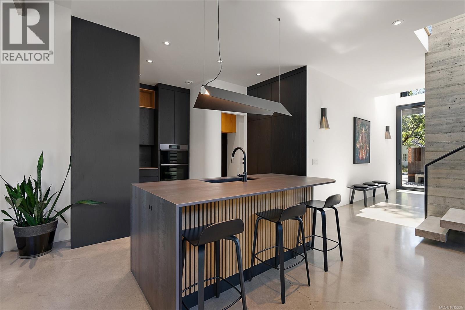  862 Somenos Street, Victoria
