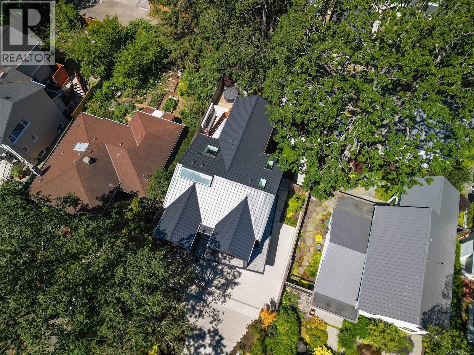  862 Somenos Street, Victoria