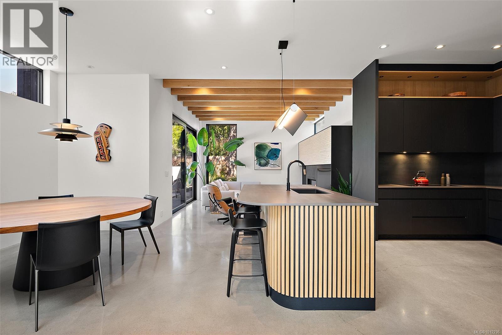 862 Somenos Street, Victoria