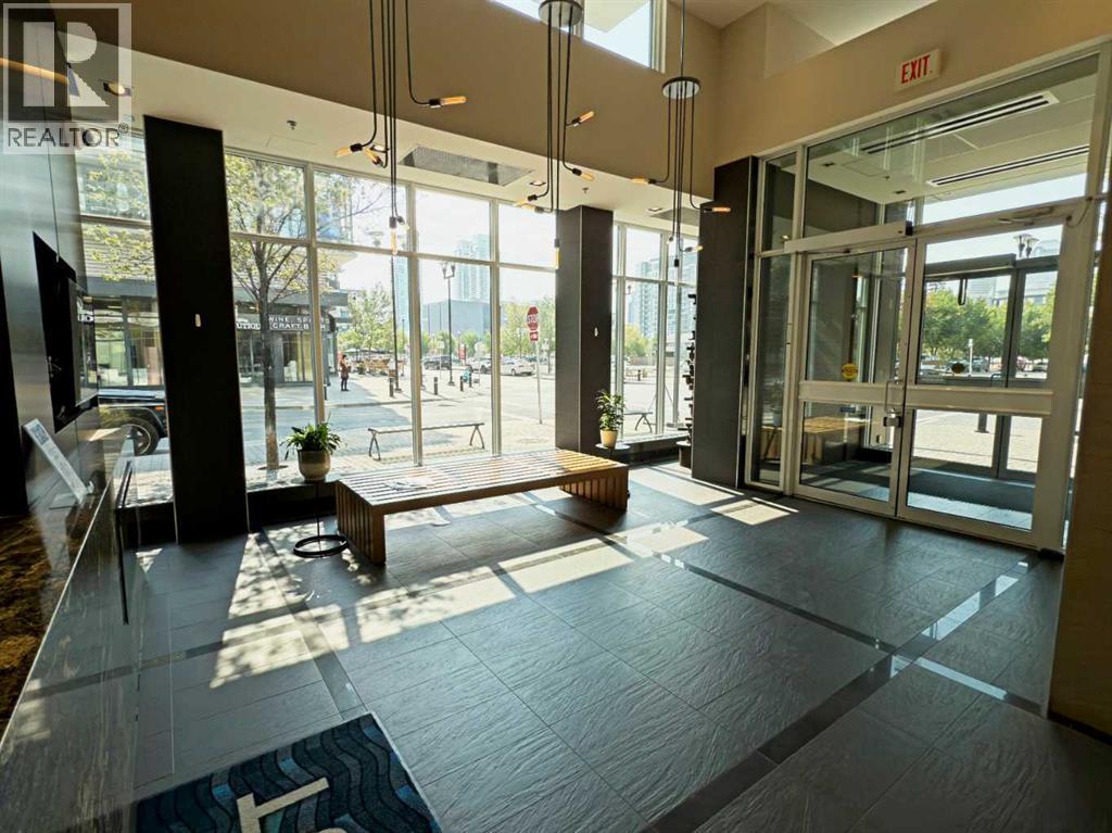 Photo 2 of 406 550 Riverfront Avenue Se, Calgary AB