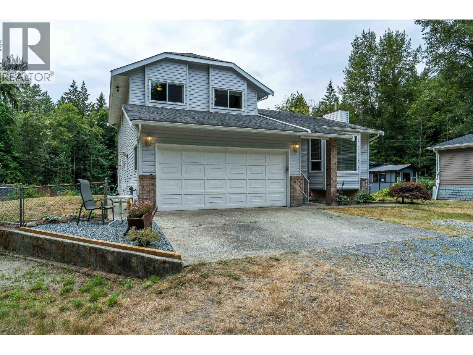 Photo 3 of 12295 269 Street, Maple Ridge BC