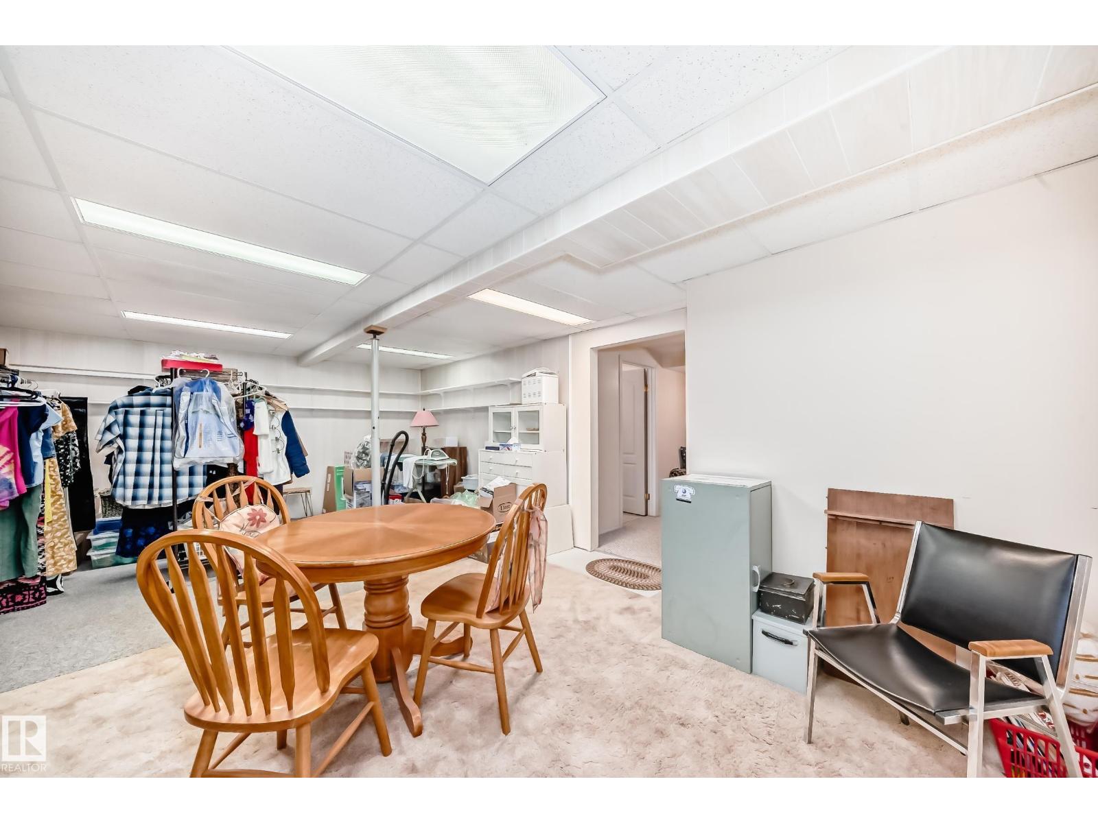 Photo 32 of 10652 153 Av Nw, Edmonton AB