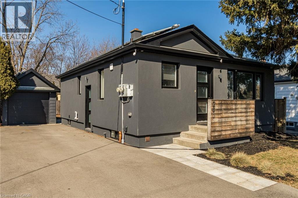 Photo 2 of 260 West 16th Street Unit Upper, Hamilton ON