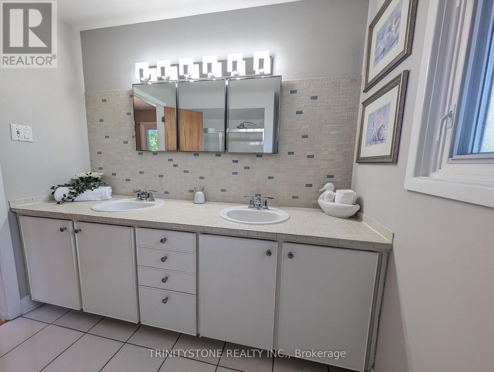 Photo 28 of 7 Pulford Crescent, Ottawa ON