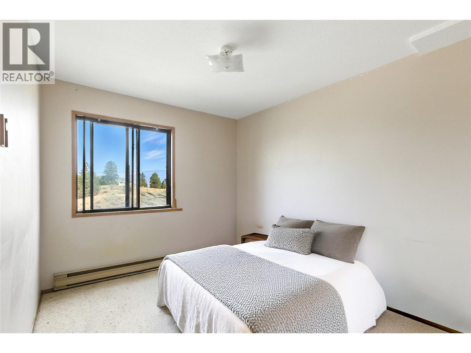 44 Whiteshield Crescent S Unit# 306, Kamloops
