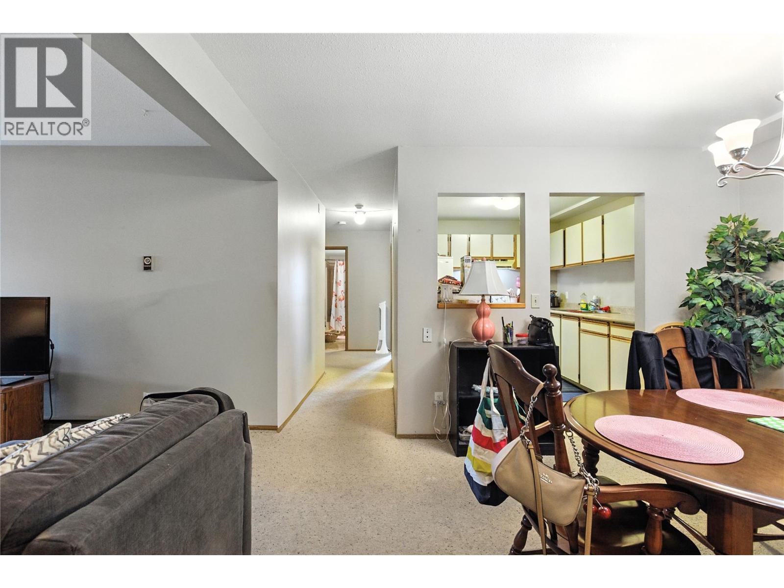 44 Whiteshield Crescent S Unit# 306, Kamloops