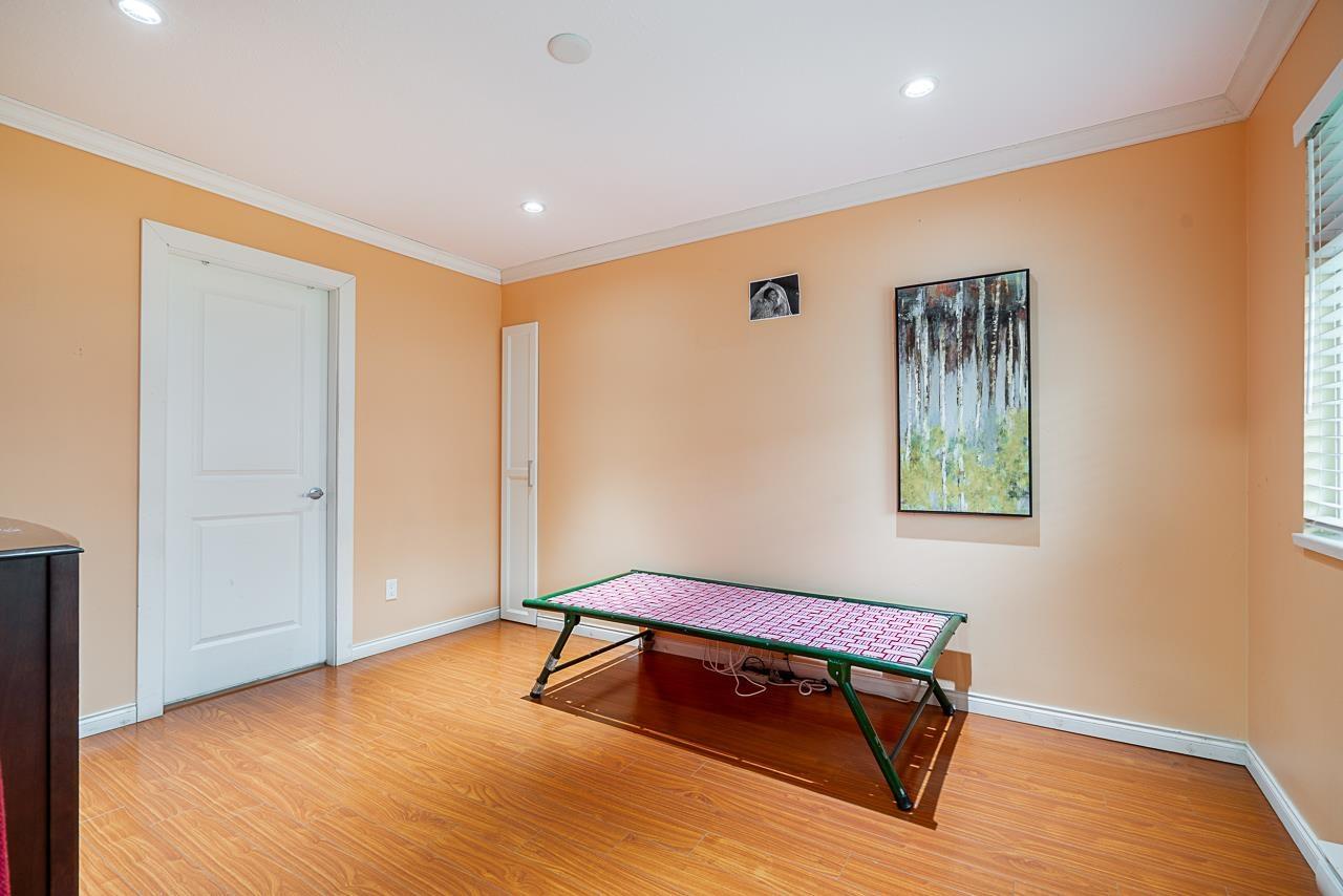 Photo 27 of 13286 98 Avenue, Surrey BC