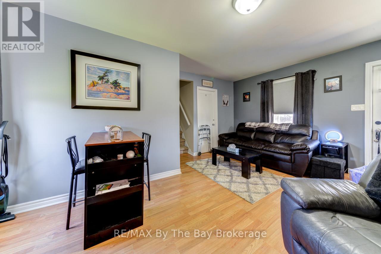 Photo 12 of 8 Yonge Street N, Springwater ON