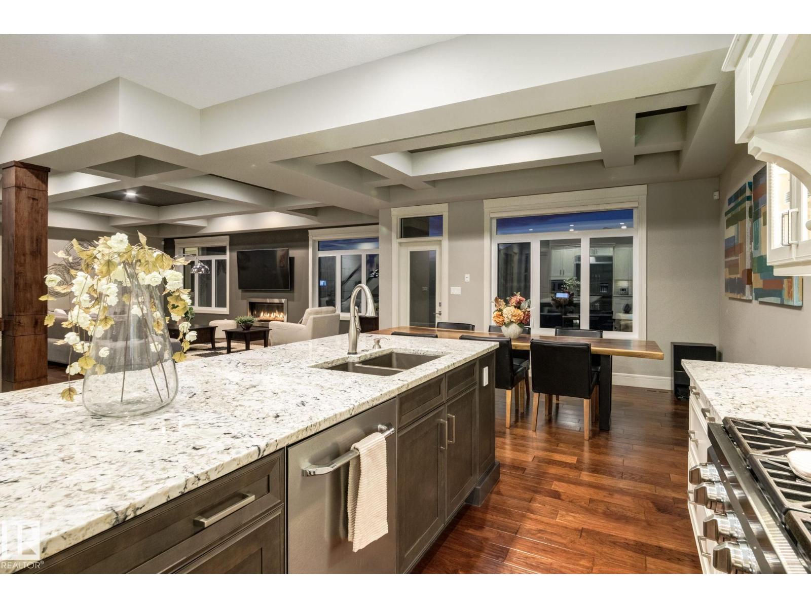 Photo 16 of 4096 Whispering River Dr Nw, Edmonton AB
