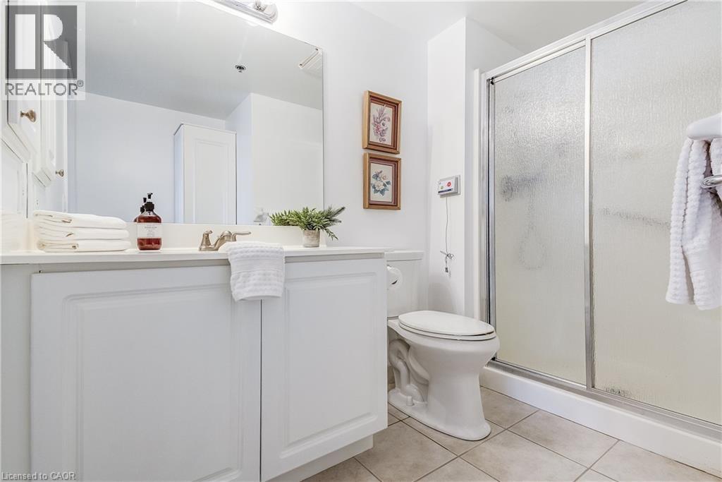 Photo 13 of 100 Burloak Drive Unit 1416, Burlington ON