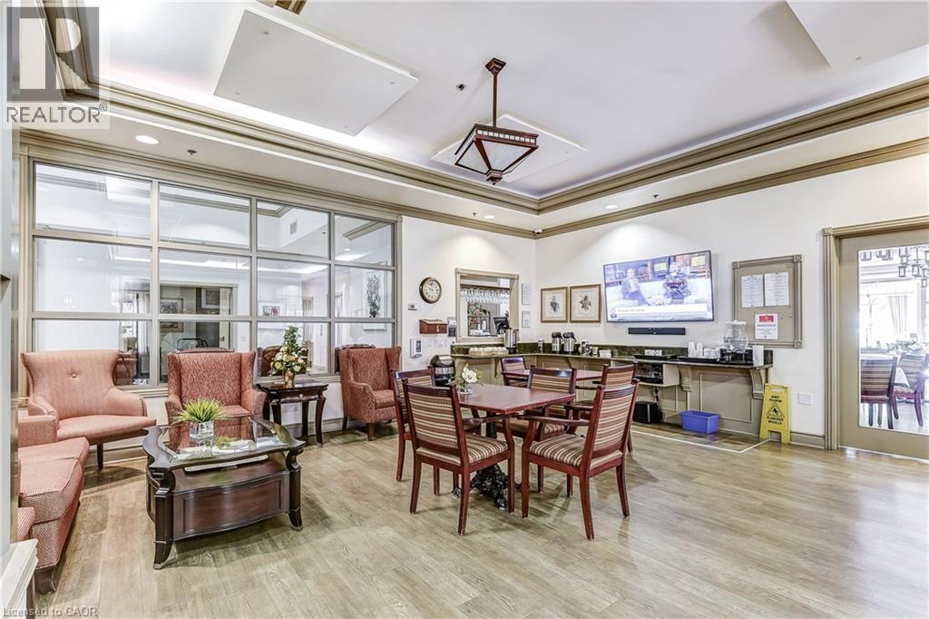 Photo 32 of 100 Burloak Drive Unit 1416, Burlington ON