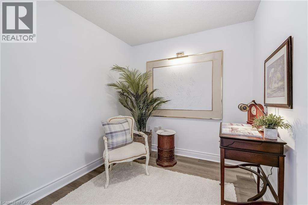Photo 4 of 100 Burloak Drive Unit 1416, Burlington ON