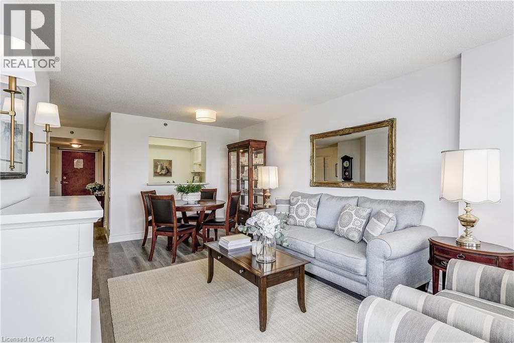 Photo 17 of 100 Burloak Drive Unit 1416, Burlington ON