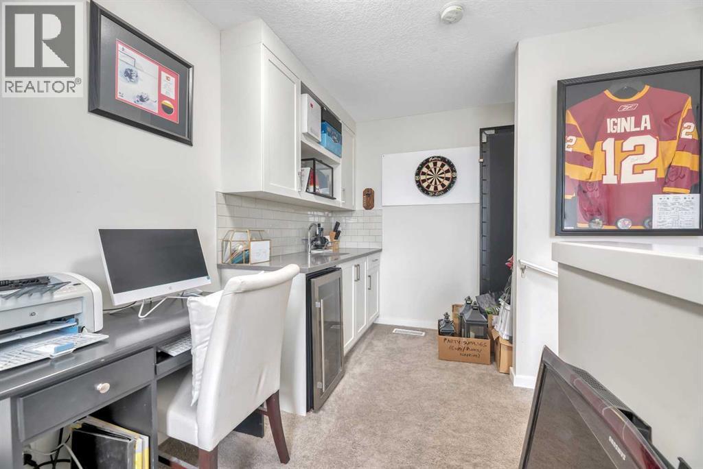 Photo 20 of 308 19500 37 Street Se, Calgary AB