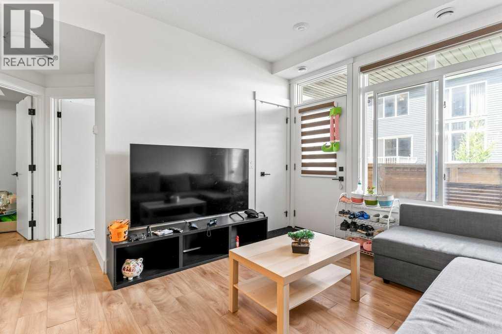 Photo 5 of 110 Savanna Walk Ne, Calgary AB
