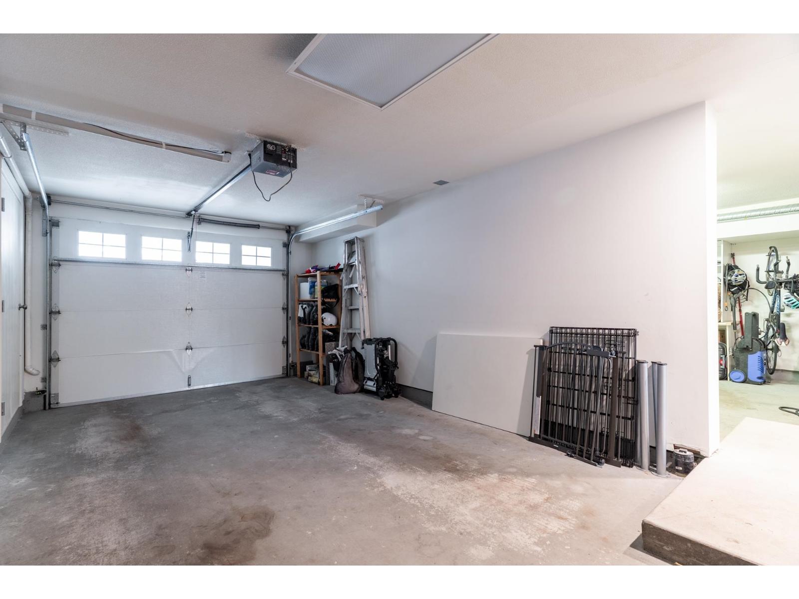 Photo 26 of 7 15161 Prospect Avenue, White Rock BC