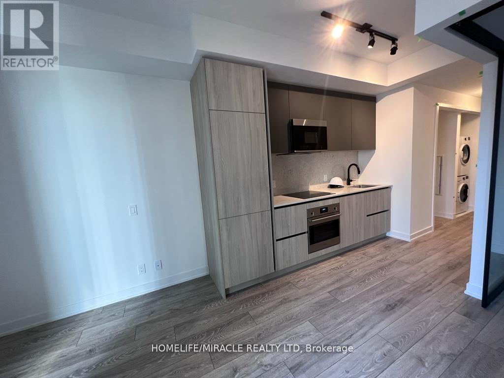 Photo 3 of 1311 108 Peter Street, Toronto ON
