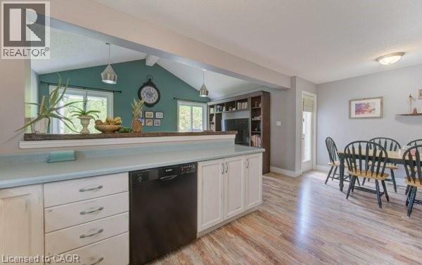 Photo 15 of 320 Bankside Drive, Kitchener ON