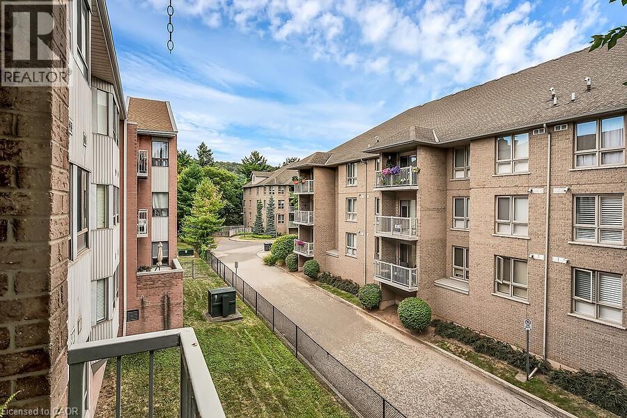 Photo 16 of 6 Niagara Street Unit 204, Grimsby ON