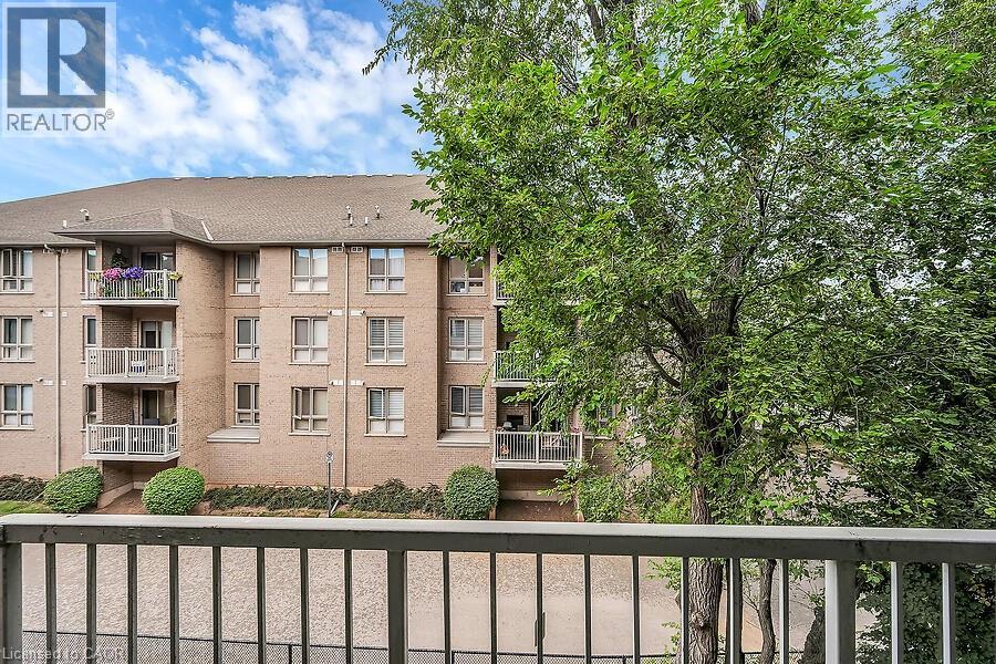 Photo 17 of 6 Niagara Street Unit 204, Grimsby ON