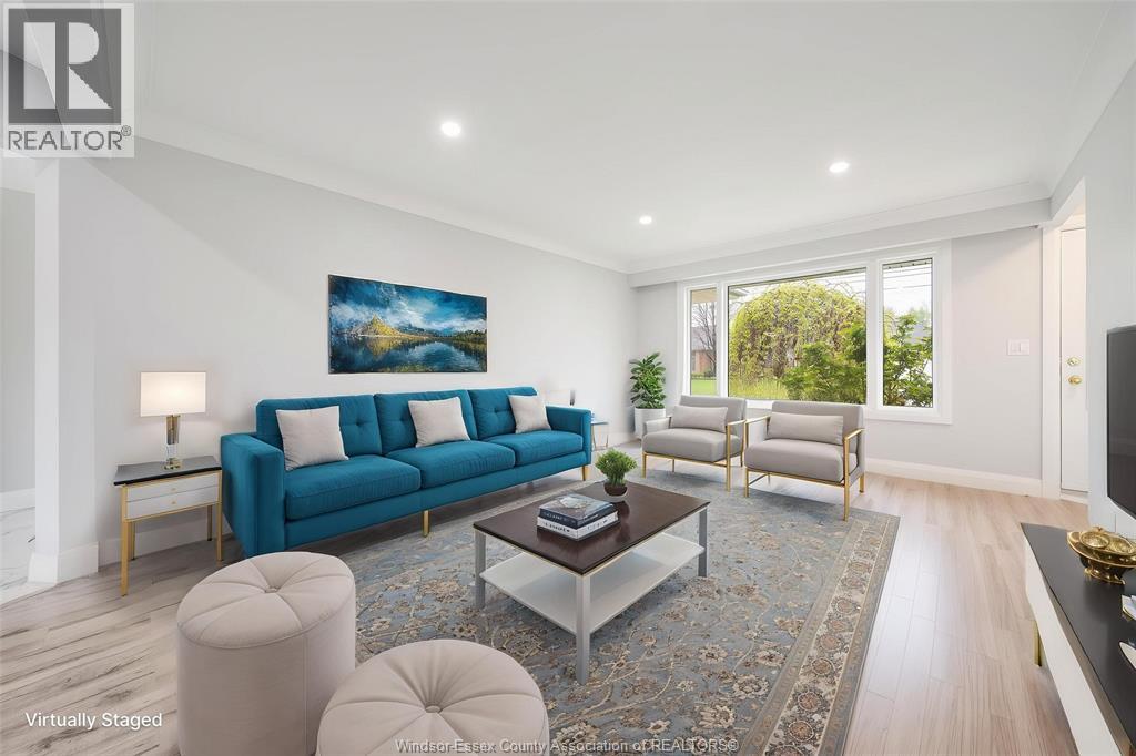 Photo 10 of 890 Wallace Avenue, Windsor ON