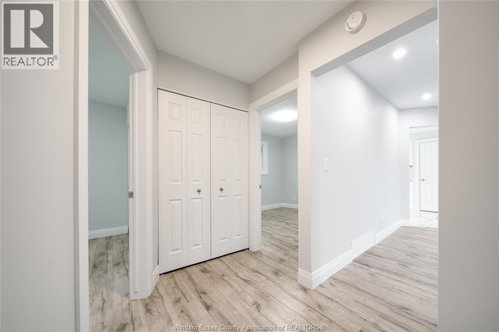 Photo 23 of 890 Wallace Avenue, Windsor ON