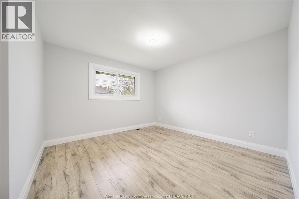 Photo 24 of 890 Wallace Avenue, Windsor ON