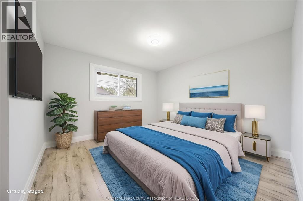 Photo 25 of 890 Wallace Avenue, Windsor ON