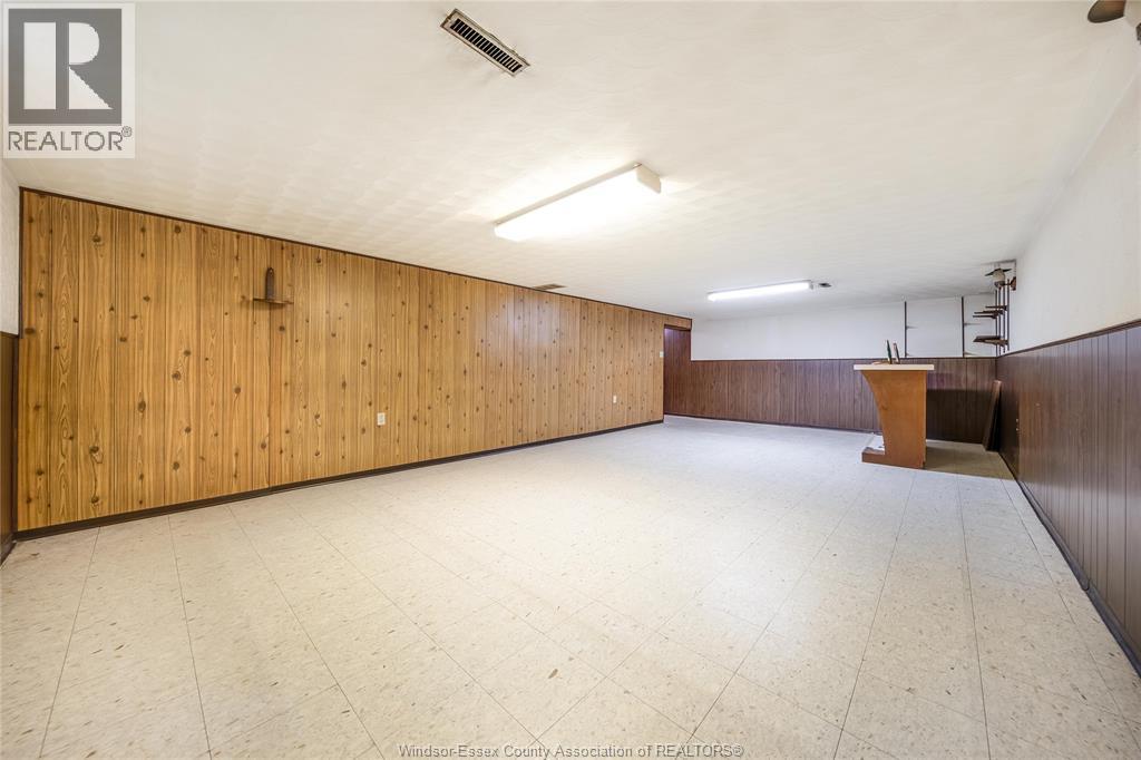 Photo 37 of 890 Wallace Avenue, Windsor ON