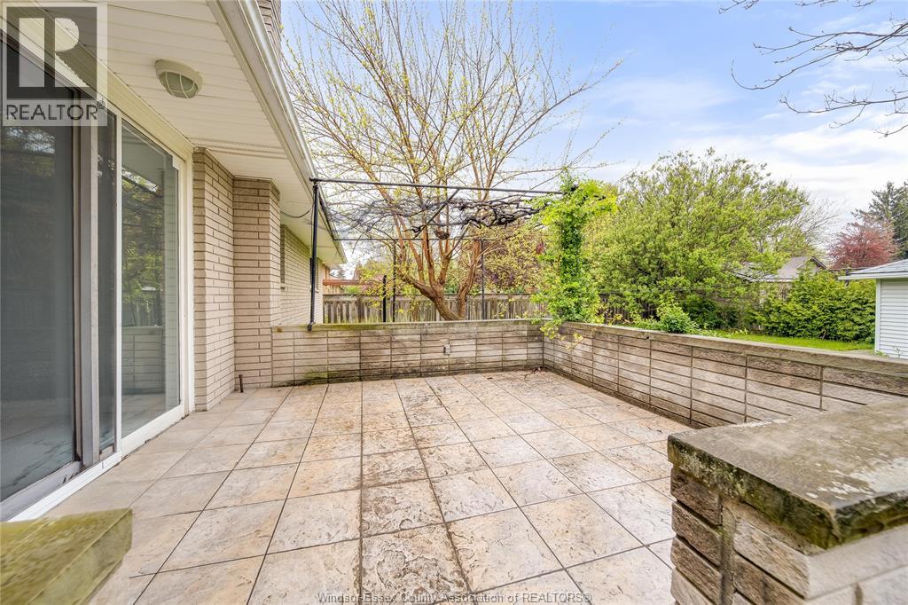 Photo 48 of 890 Wallace Avenue, Windsor ON