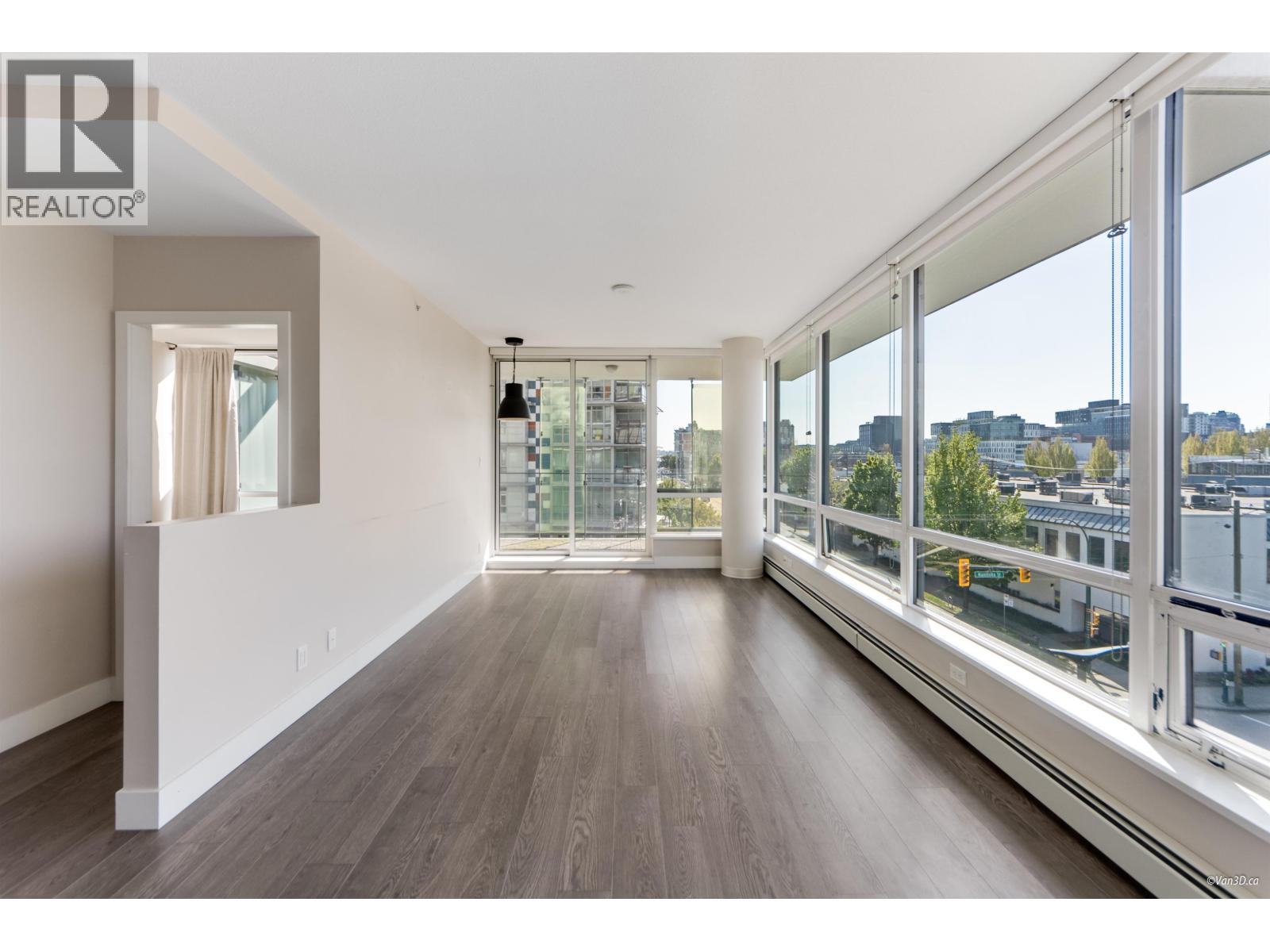 Photo 9 of 602 1783 Manitoba Street, Vancouver BC