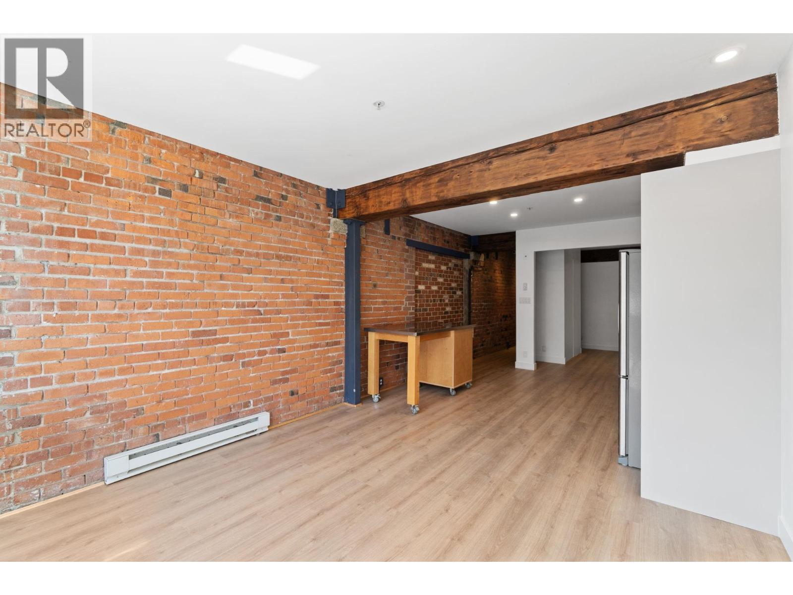 Photo 18 of 308 1072 Hamilton Street, Vancouver BC