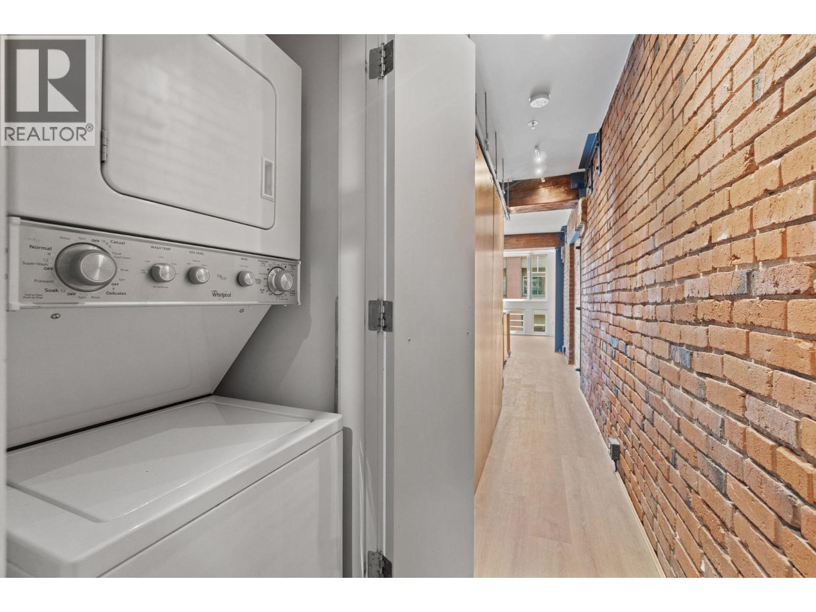 Photo 19 of 308 1072 Hamilton Street, Vancouver BC