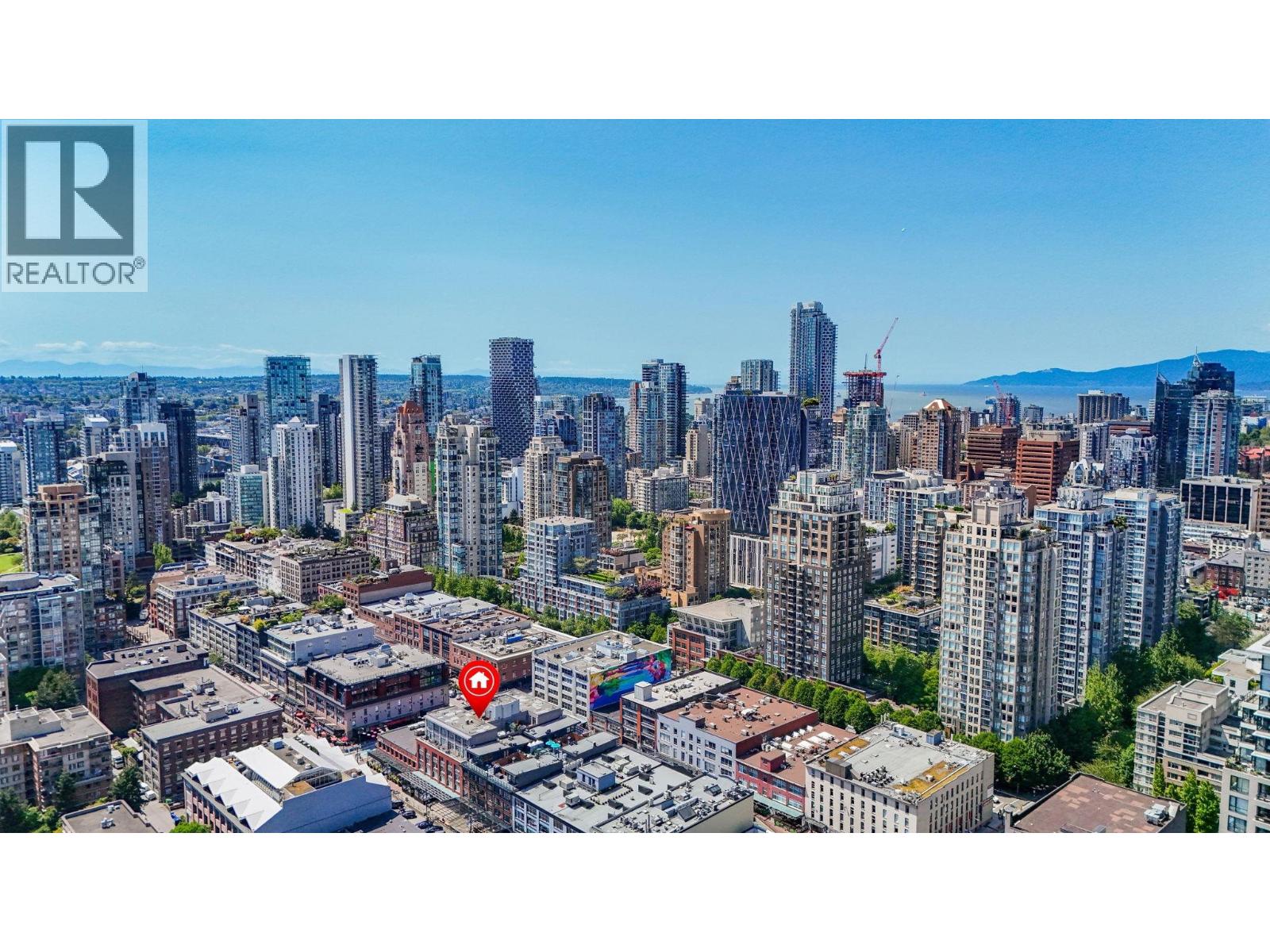 Photo 30 of 308 1072 Hamilton Street, Vancouver BC