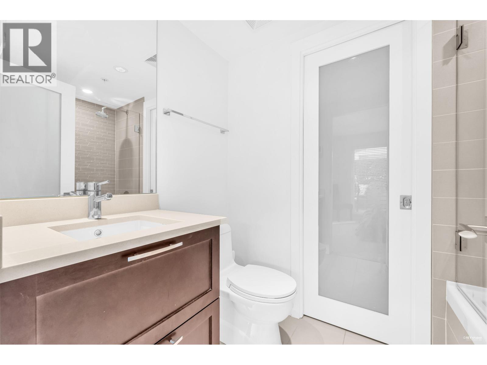 Photo 23 of 304 1880 W 57th Avenue, Vancouver BC