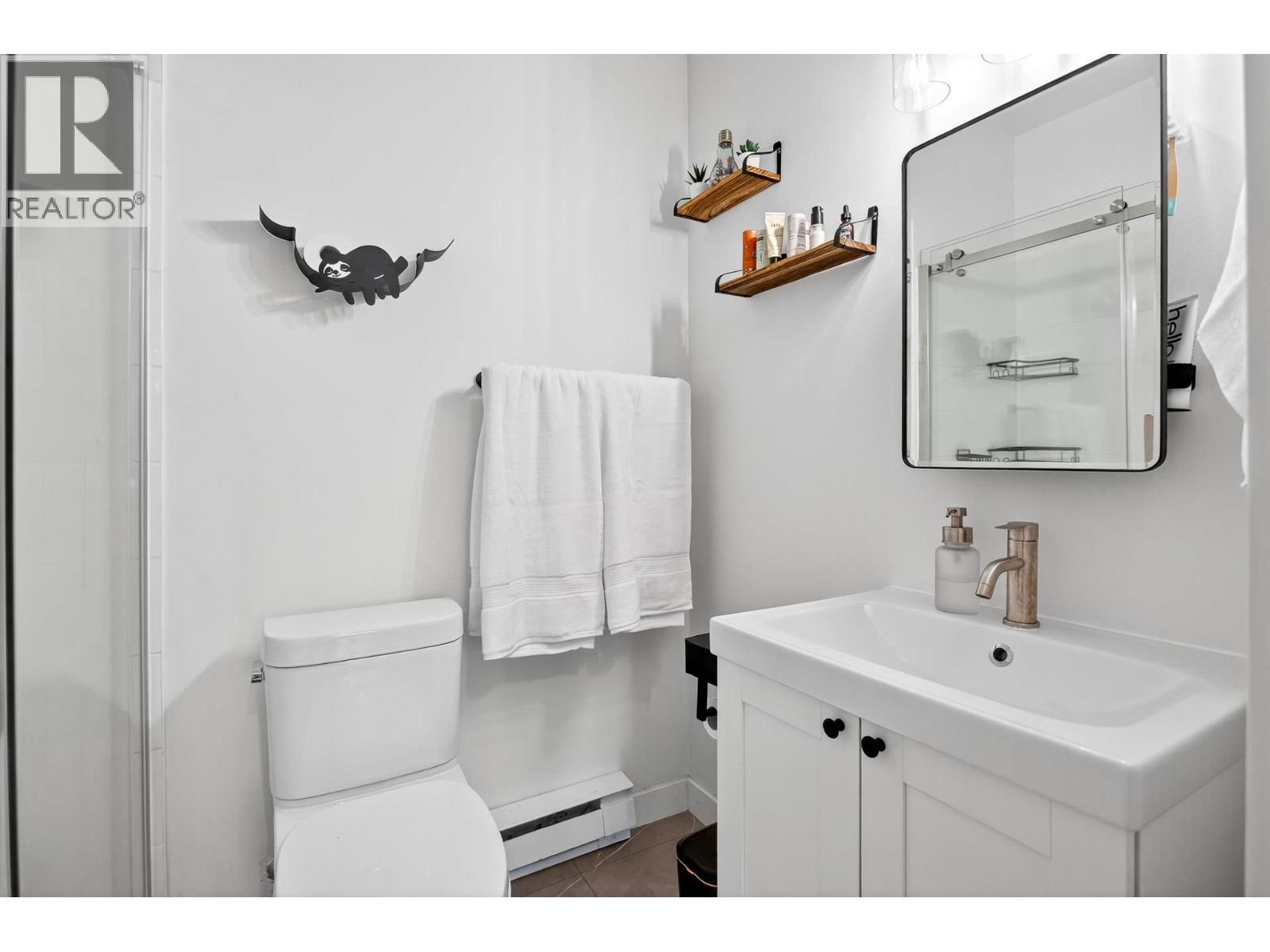 Photo 26 of 407 2478 Shaughnessy Street, Port Coquitlam BC