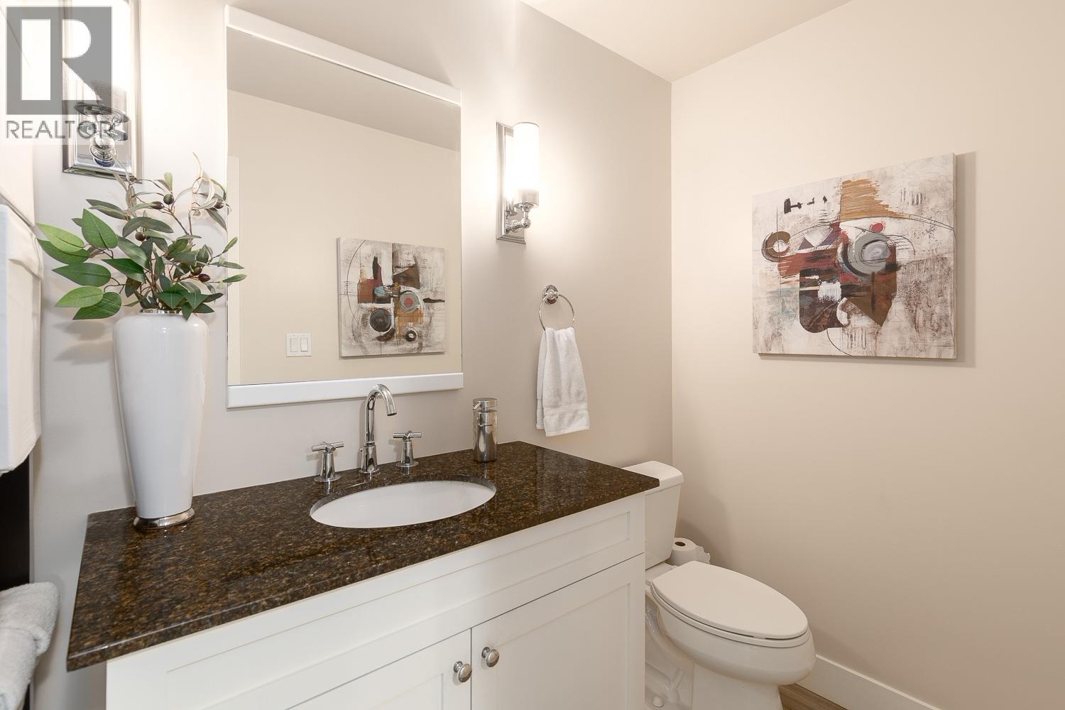 Photo 16 of 104 293 Smithe Street, Vancouver BC