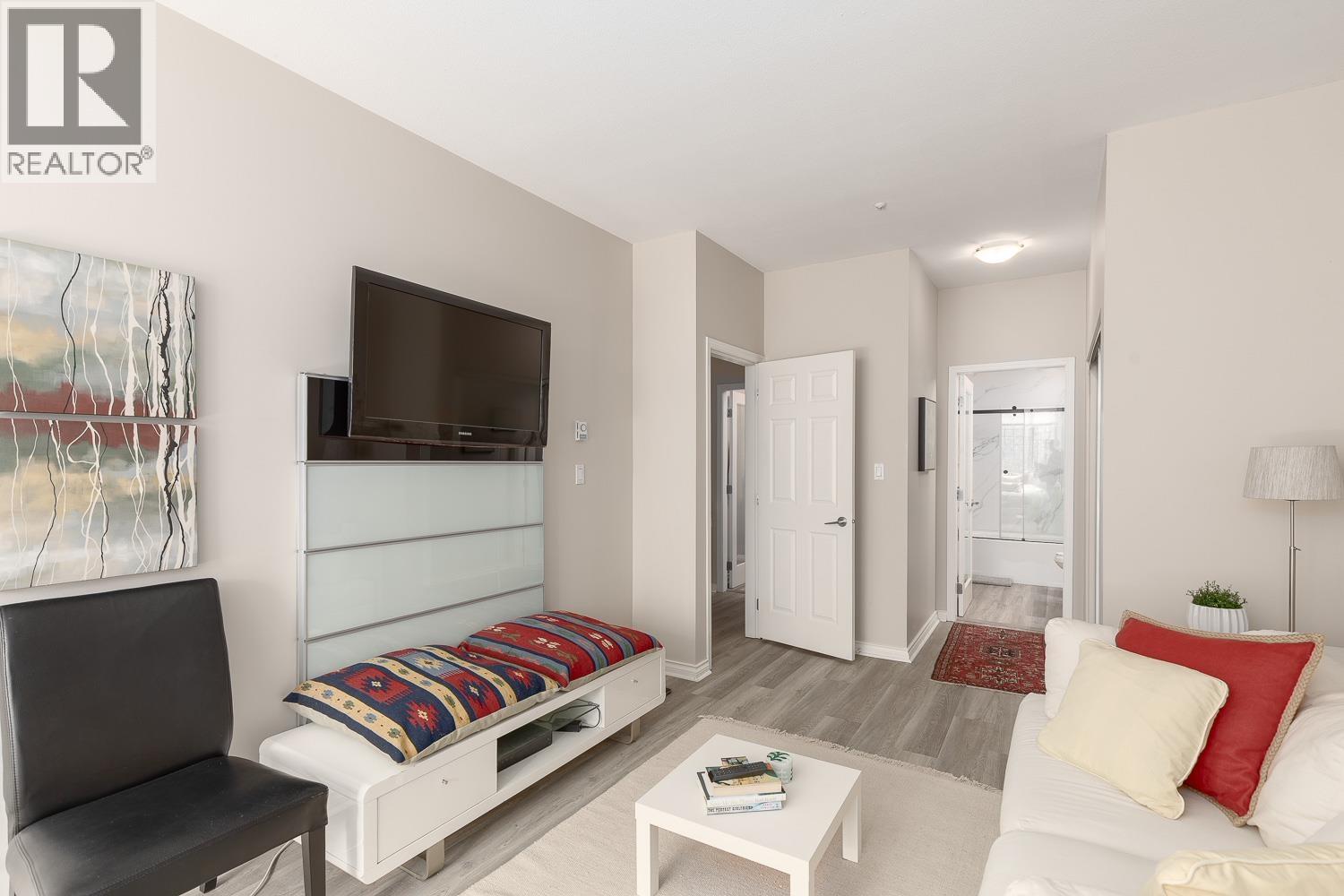 Photo 23 of 104 293 Smithe Street, Vancouver BC