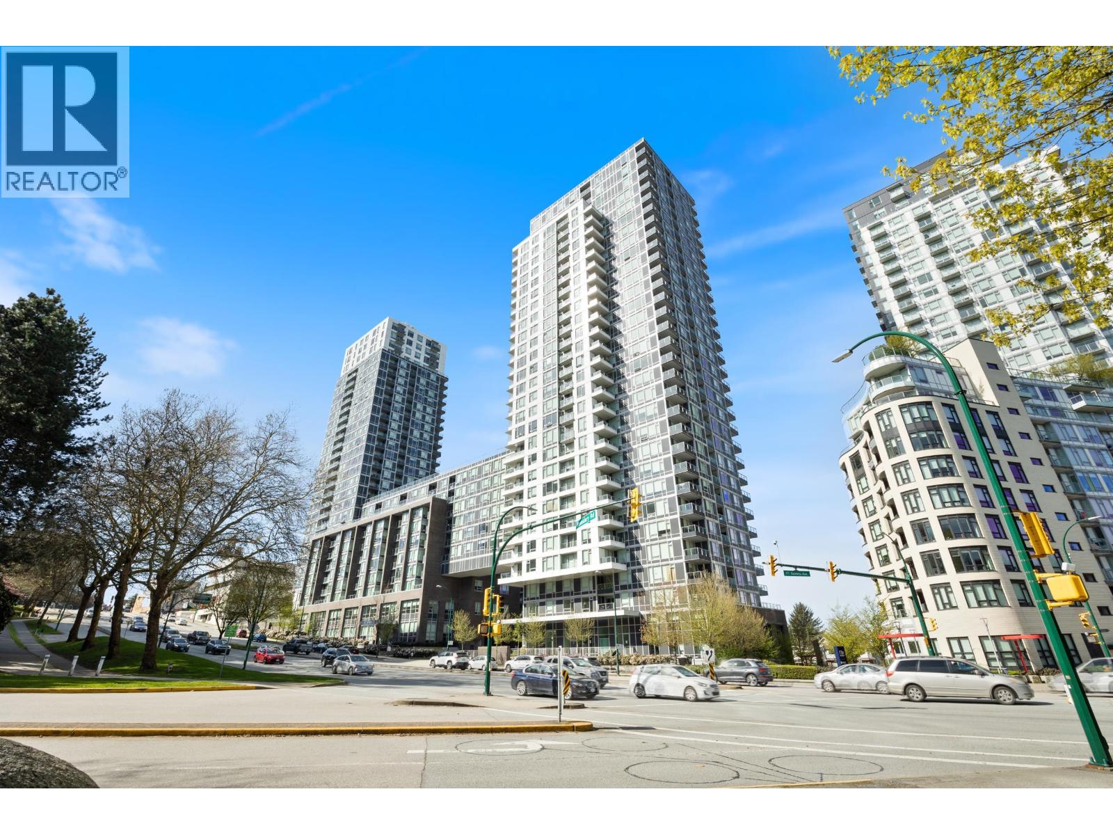 Photo 1 of 2106 5515 Boundary Road, Vancouver BC