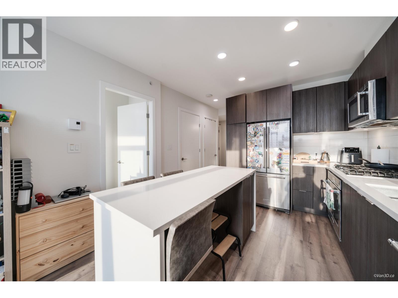 Photo 12 of 1201 530 Whiting Way, Coquitlam BC