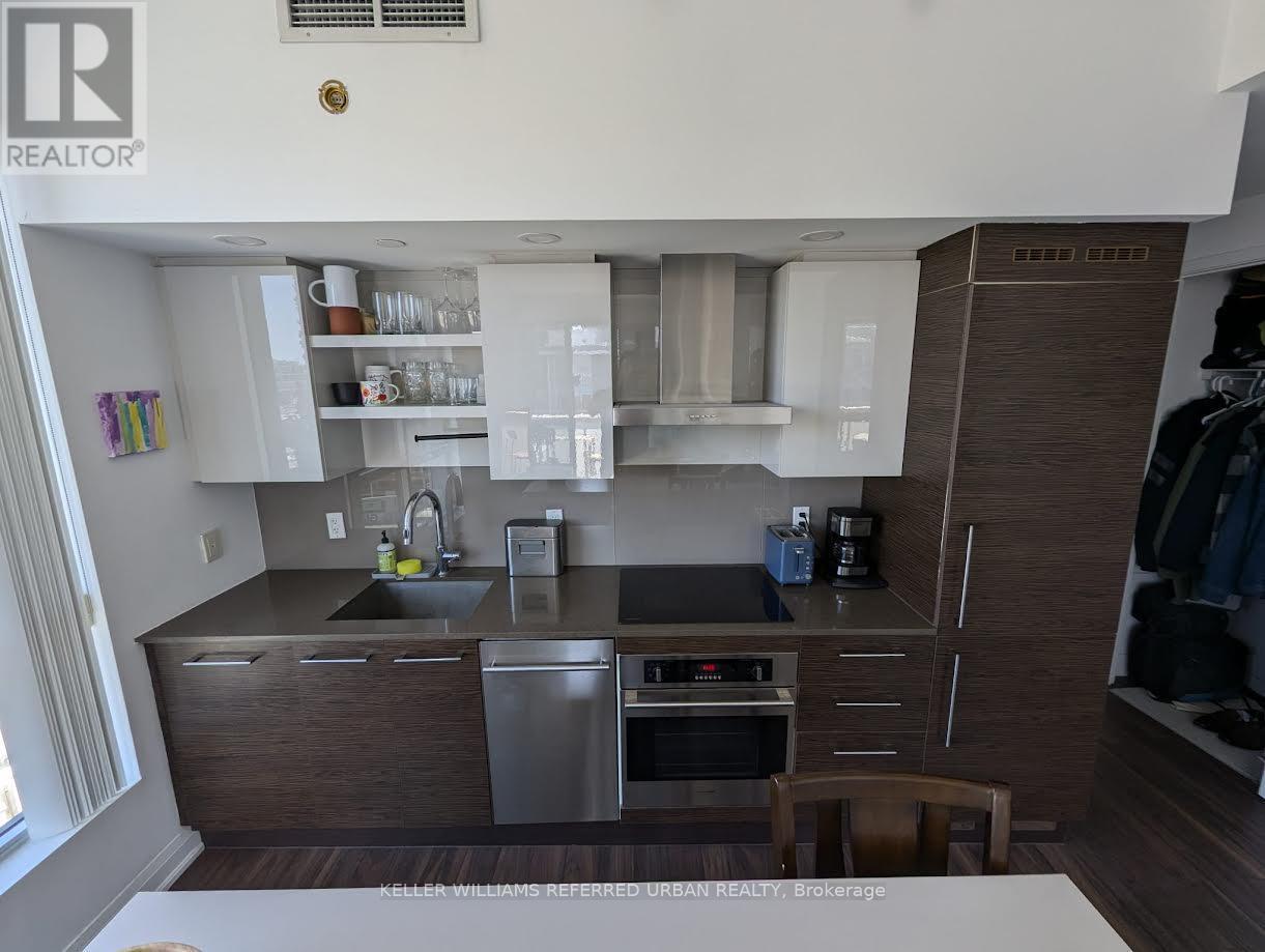 Photo 4 of 938 1030 King Street W, Toronto ON