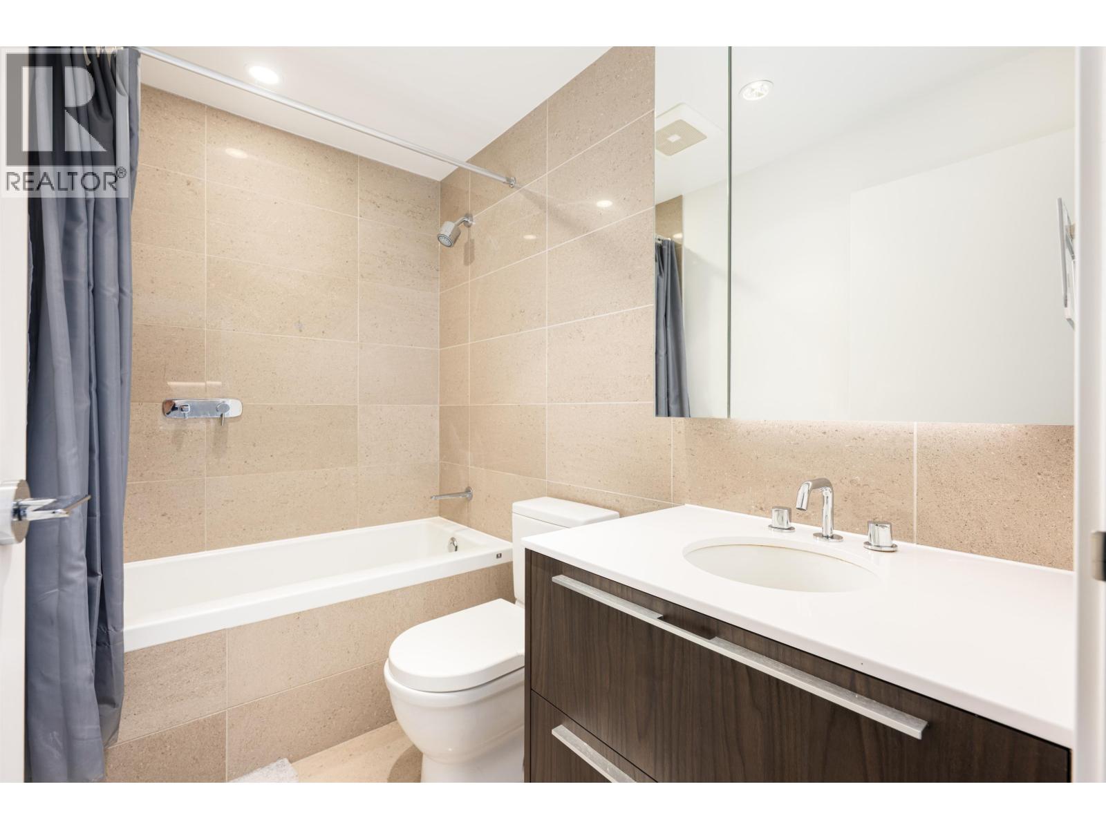 Photo 11 of 402 6622 Pearson Way, Richmond BC