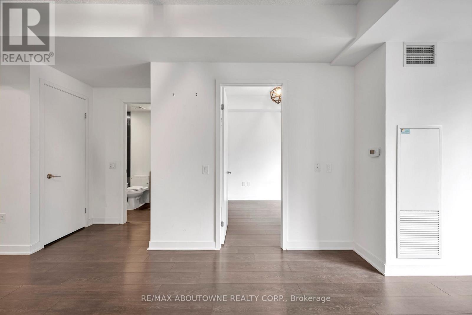 Photo 18 of 915 115 Blue Jays Way, Toronto ON