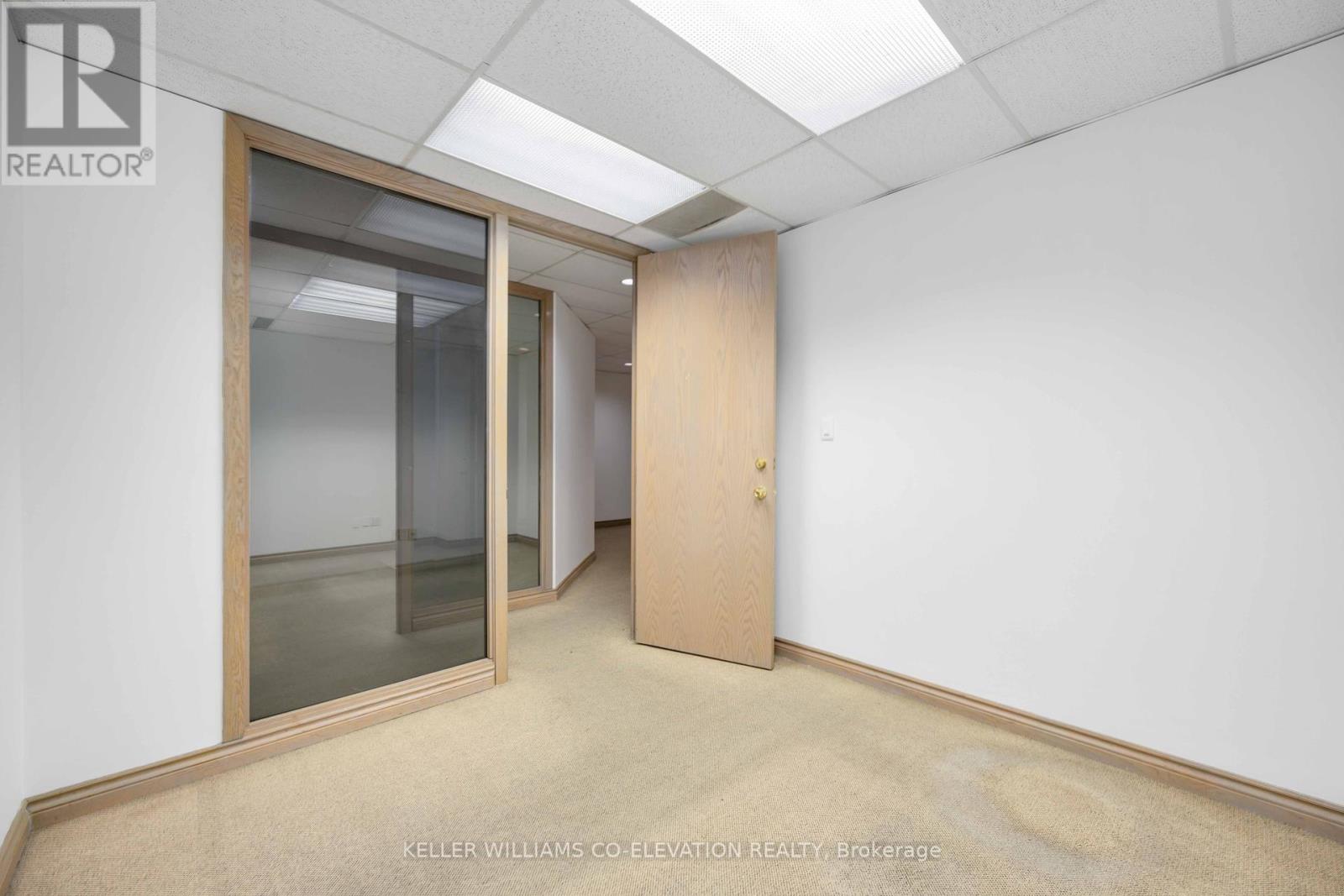 Photo 13 of 419 120 Carlton Street, Toronto ON