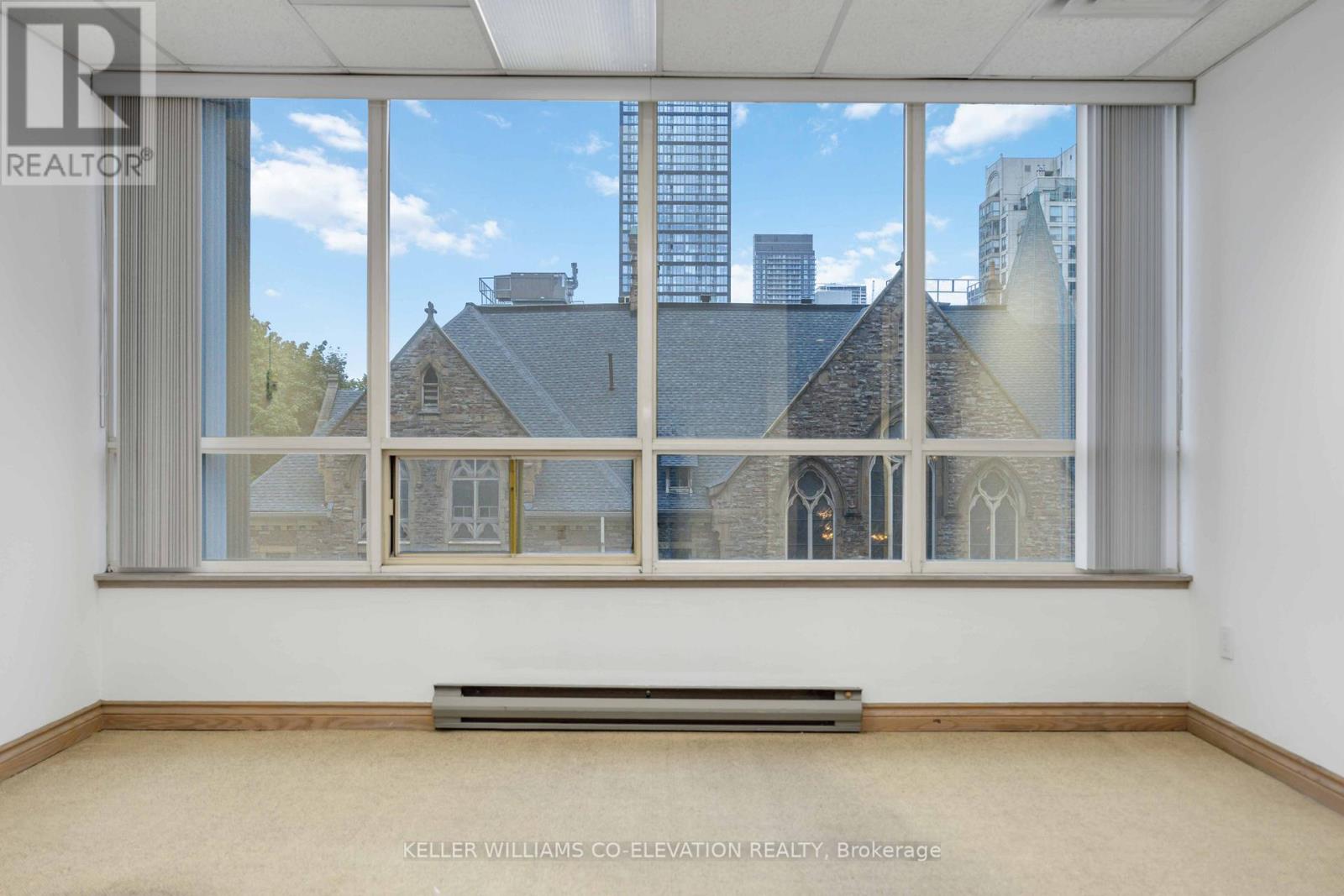 Photo 18 of 419 120 Carlton Street, Toronto ON